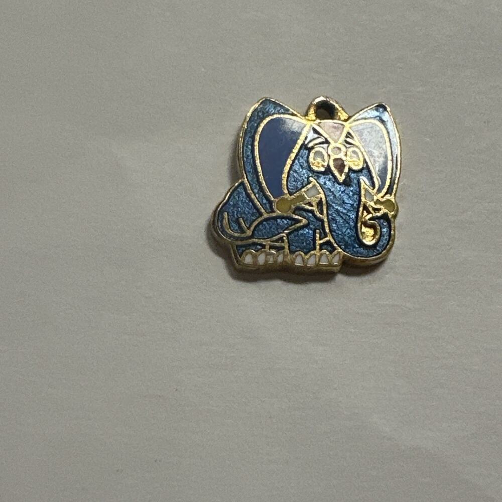 Vintage Aviva Enamel Elephant Pendant 1970s Gold‎ Cloiso .5 inches
